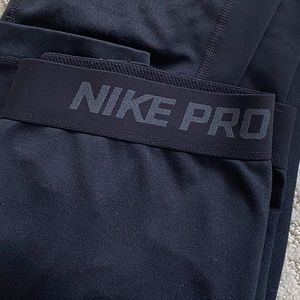 NIKE LEGGINGS